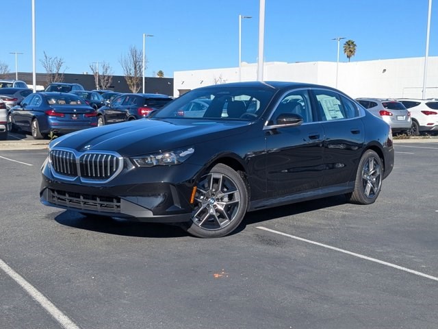 2026 BMW 5 Series 530i RWD