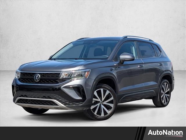 Pure Gray 2024 Volkswagen Taos SE FWD SUV / Crossover Front-Wheel Drive Automatic