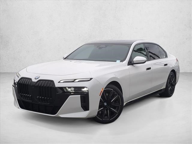 Mineral White Metallic 2023 BMW 7 Series 740i RWD Sedan Rear-Wheel Drive Automatic