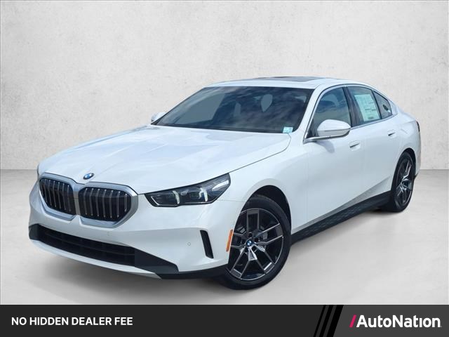 Alpine White 2027 BMW 5 Series Sedan Rear-Wheel Drive Automatic