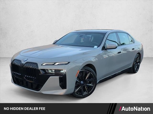 Gray (Brooklyn Grey Metallic) 2023 BMW i7 Sedan All-Wheel Drive Automatic