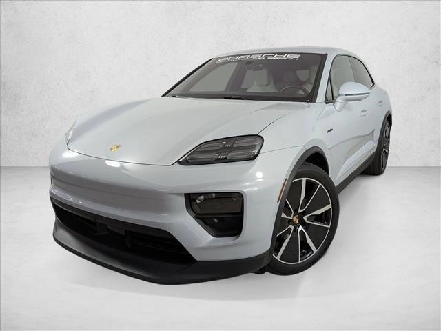 2025 Porsche Macan AWD