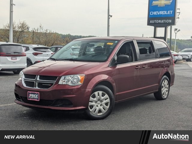 Octane Red Pearlcoat 2018 Dodge Grand Caravan SE FWD Minivan Front-Wheel Drive 6-Speed Automatic