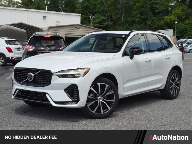 Crystal White Meta 2025 Volvo XC60 SUV / Crossover All-Wheel Drive Automatic