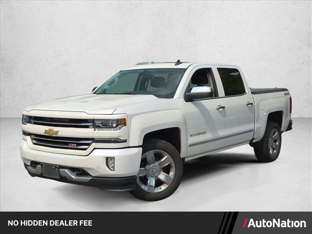 White (Iridescent Pearl Tricoat) 2017 Chevrolet Silverado 1500 Pickup Truck Four-Wheel Drive 8-Speed Automatic