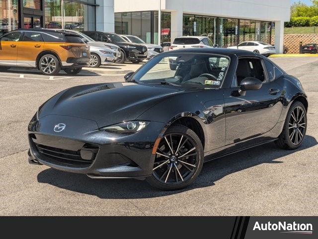 Jet Black Mica 2025 Mazda MX-5 Miata RF Grand Touring RWD Convertible Rear-Wheel Drive Automatic