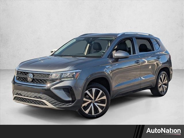 Gray 2024 Volkswagen Taos SE FWD SUV / Crossover Front-Wheel Drive Automatic