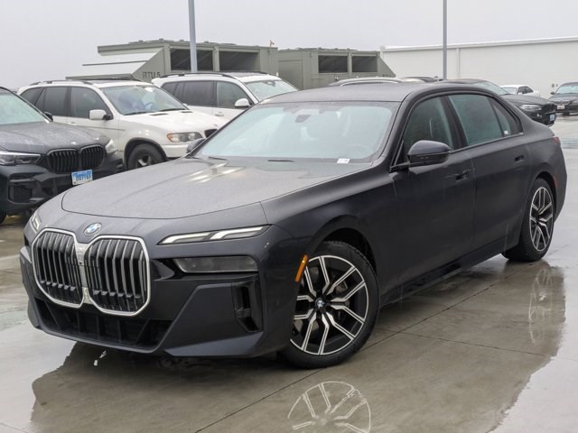 2024 BMW 7 Series 760i xDrive AWD