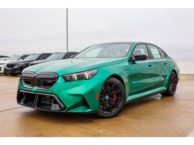 Isle Of Man Green Metallic 2026 BMW M5 AWD Sedan All-Wheel Drive Automatic