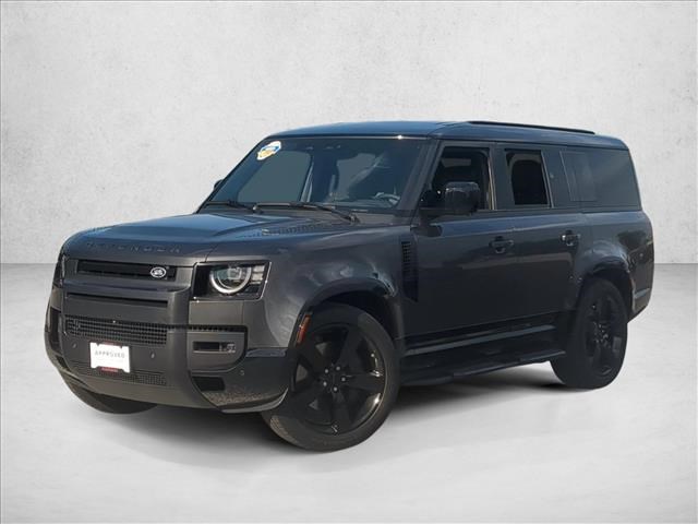 2026 Land Rover Defender 130 P400 X-Dynamic SE AWD