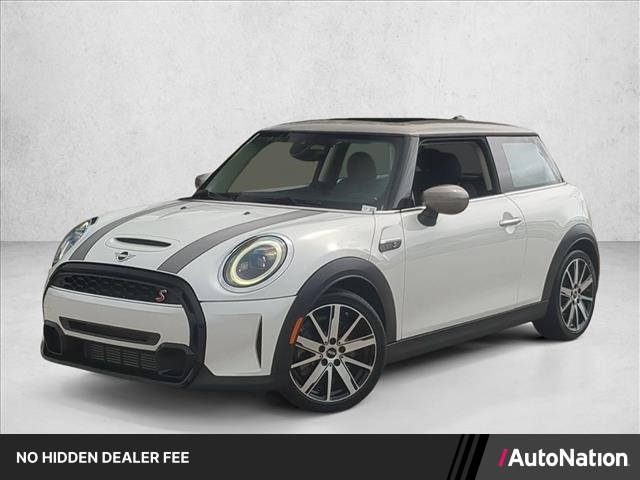 Nanuq White Metallic 2024 MINI Cooper Hatchback Front-Wheel Drive Automatic