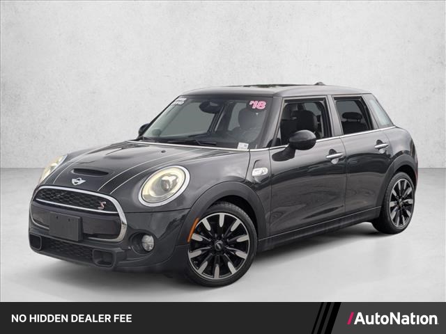 Gray (Moonwalk Grey Metallic) 2018 MINI Cooper Hatchback Front-Wheel Drive Automatic