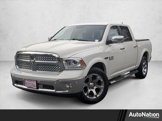 2018 RAM 1500 Laramie Crew Cab 4WD