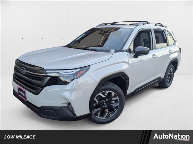 2025 Subaru Forester Premium Crossover AWD