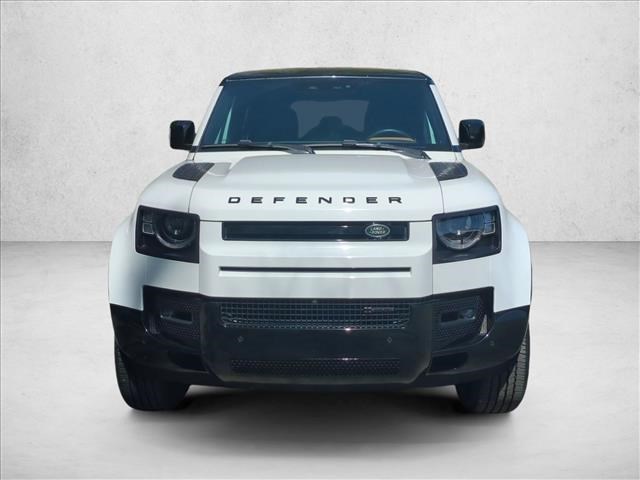 2023 Land Rover Defender 110 X-Dynamic SE AWD