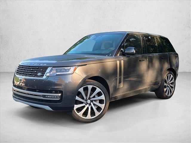 Gray (Carpathian Grey) 2025 Land Rover Range Rover P530 SE AWD SUV / Crossover All-Wheel Drive Automatic