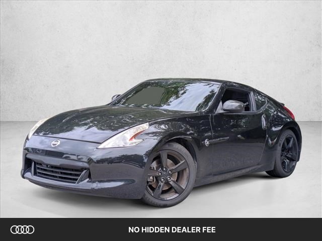 Gray (Magnetic Black Metallic) 2009 Nissan 370Z Coupe Automatic