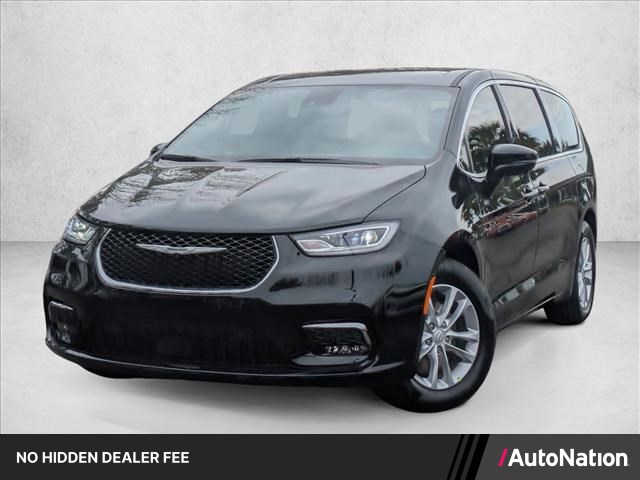 Diamond Black Crystal Pearlcoat 2026 Chrysler Pacifica Minivan Front-Wheel Drive 9-Speed Automatic