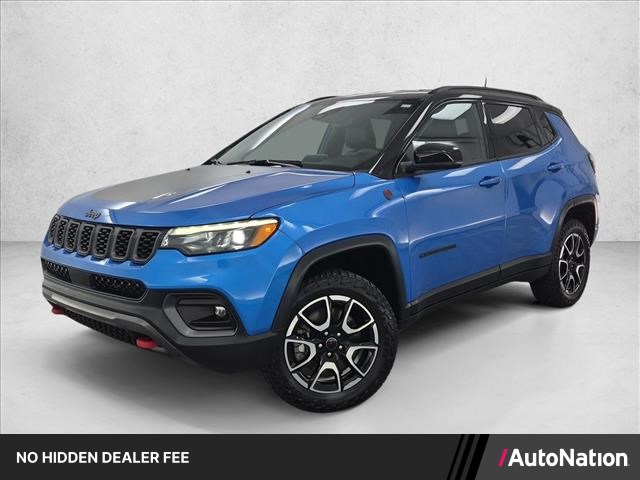 Hydro Blue Pearlcoat 2025 Jeep Compass SUV / Crossover Four-Wheel Drive 8-Speed Automatic