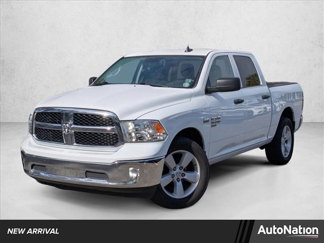 Bright White Clearcoat 2021 RAM 1500 Classic Tradesman Crew Cab 4WD Pickup Truck Four-Wheel Drive 8-Speed Automatic