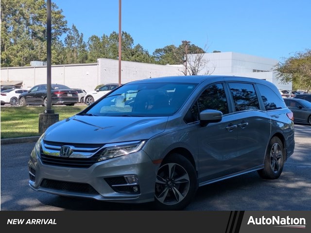 Lunar Silver Metal 2020 Honda Odyssey Touring FWD Minivan Front-Wheel Drive Automatic