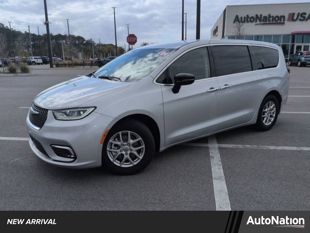 2024 Chrysler Pacifica Touring L FWD