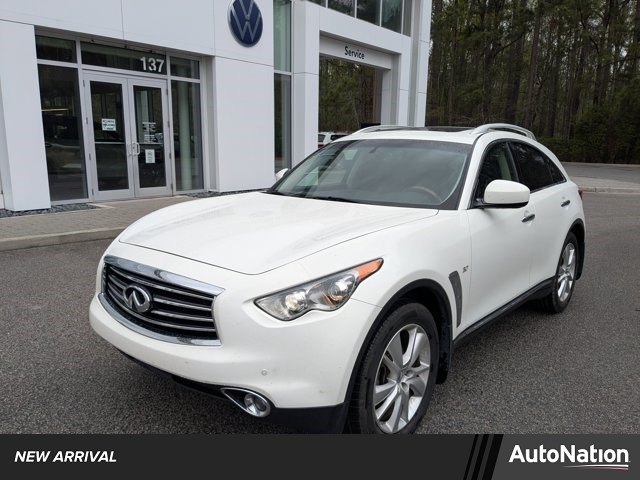 2015 INFINITI QX70