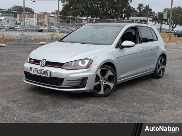2015 Volkswagen Golf GTI 2.0T Autobahn 4-Door FWD