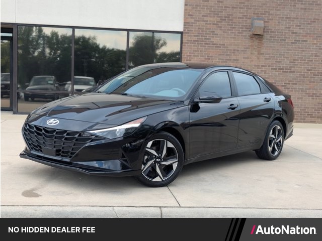 Onyx Black 2023 Hyundai Elantra Sedan Front-Wheel Drive Automatic