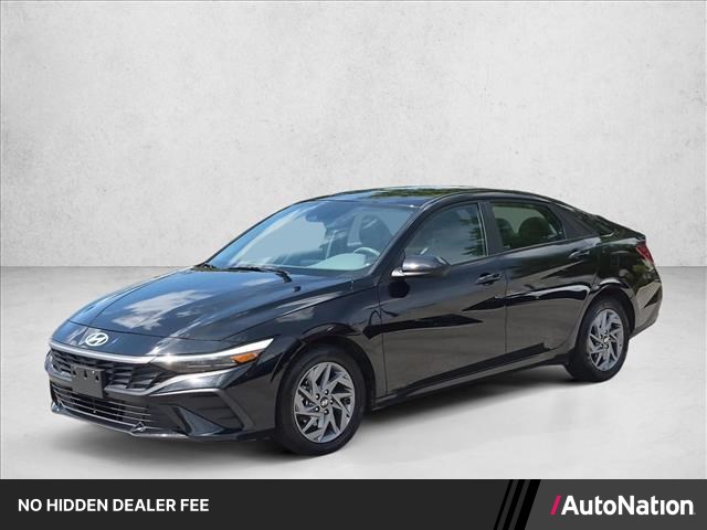 Abyss Black 2024 Hyundai Elantra Sedan Front-Wheel Drive Automatic