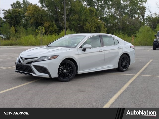 2023 Toyota Camry XSE FWD