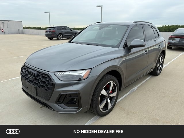Daytona Gray Pearl Effect 2024 Audi Q5 quattro Prestige S Line 45 TFSI SUV / Crossover All-Wheel Drive Automatic