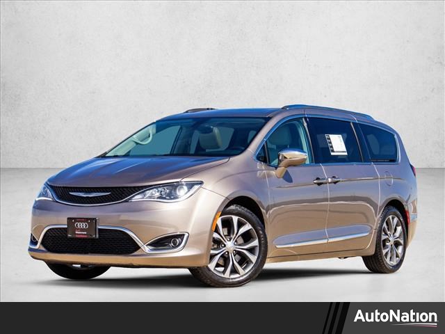 2017 Chrysler Pacifica Limited FWD