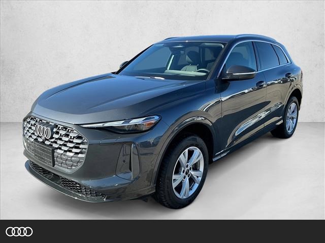 Tambora Gray Metallic 2025 Audi Q5 quattro Premium 40 TFSI SUV / Crossover All-Wheel Drive Automatic