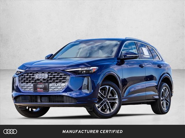 Navarra Blue Metallic 2025 Audi Q5 quattro Premium Plus 40 TFSI SUV / Crossover All-Wheel Drive Automatic