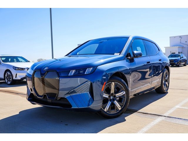 2026 BMW iX xDrive45
