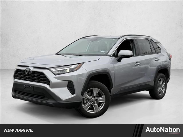 2024 Toyota RAV4 XLE FWD