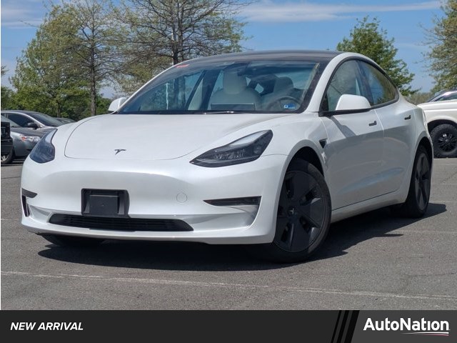 Pearl White Multi-Coat 2023 Tesla Model 3 RWD Sedan Rear-Wheel Drive Automatic
