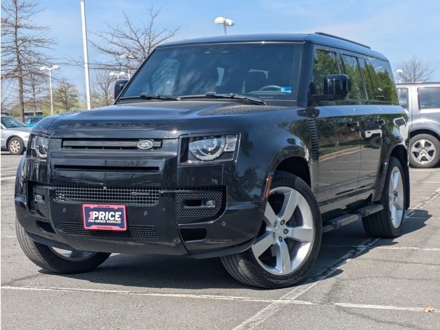 2023 Land Rover Defender 130 X-Dynamic SE AWD