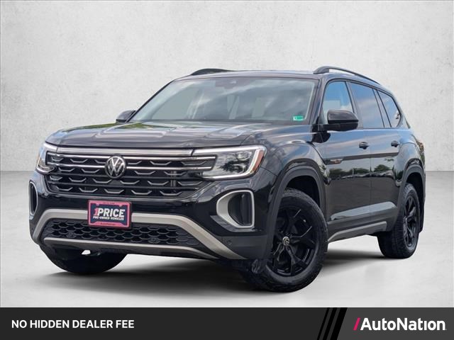 Deep Black Pearl 2024 Volkswagen Atlas Peak Edition SE 4Motion with Technology SUV / Crossover All-Wheel Drive 8-Speed Automatic