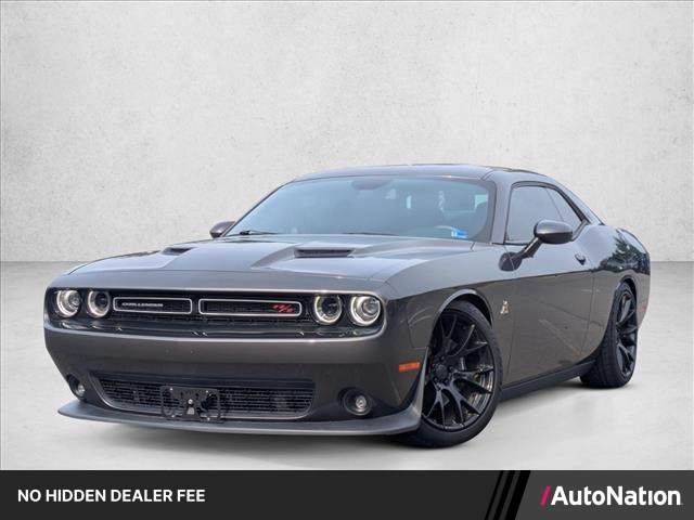 Gray (Granite Pearlcoat) 2018 Dodge Challenger Coupe Rear-Wheel Drive 6-Speed Manual