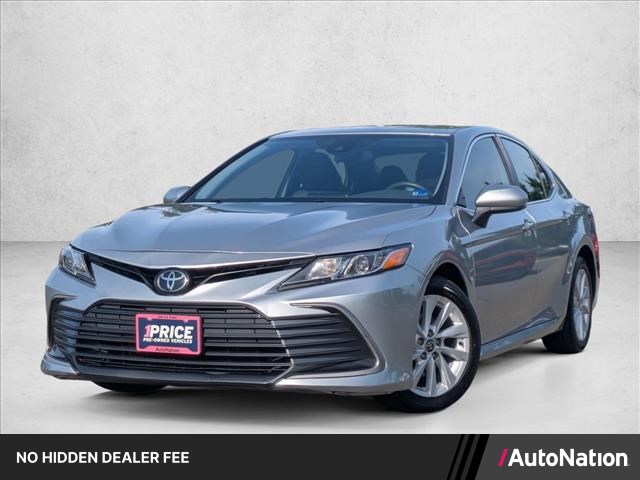 Celestial Silver Metallic 2023 Toyota Camry Sedan Front-Wheel Drive Automatic