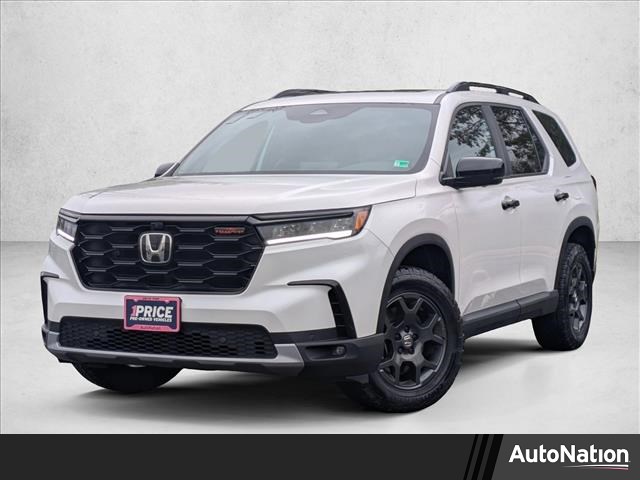 Platinum White Pearl 2025 Honda Pilot TrailSport AWD SUV / Crossover All-Wheel Drive Automatic