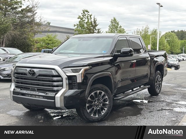 Midnight Black Metallic 2026 Toyota Tundra Limited CrewMax Cab 4WD Pickup Truck Four-Wheel Drive Automatic