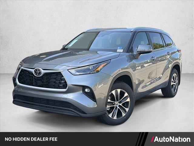 Heavy Metal 2026 Toyota Highlander XLE AWD SUV / Crossover All-Wheel Drive Automatic