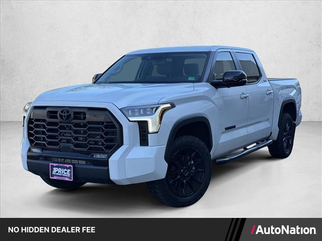 White (Wind Chill Pearl) 2024 Toyota Tundra Pickup Truck Four-Wheel Drive Automatic