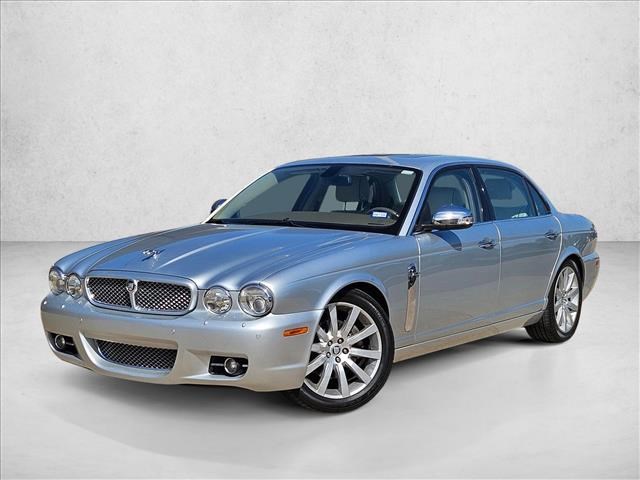 2008 Jaguar XJ-Series XJ Vanden Plas RWD