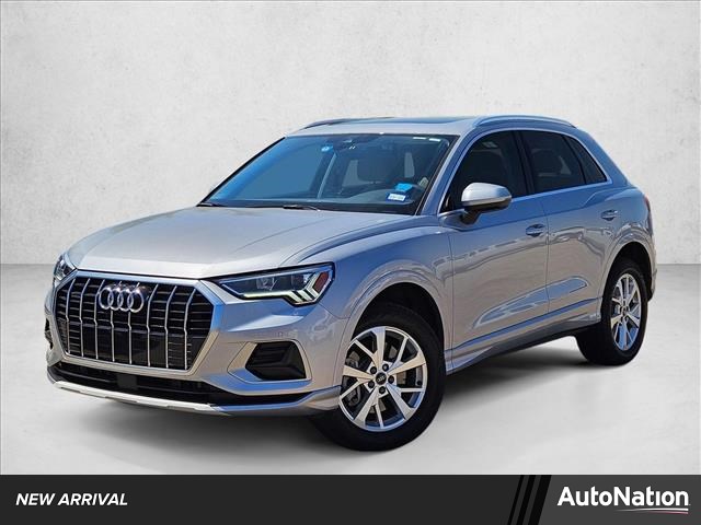 2023 Audi Q3 quattro Premium 40 TFSI