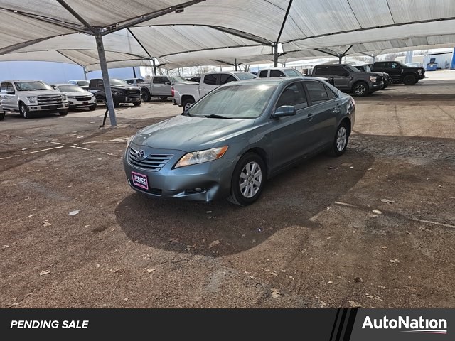 Aloe Green Metallic 2009 Toyota Camry XLE Sedan Front-Wheel Drive Automatic
