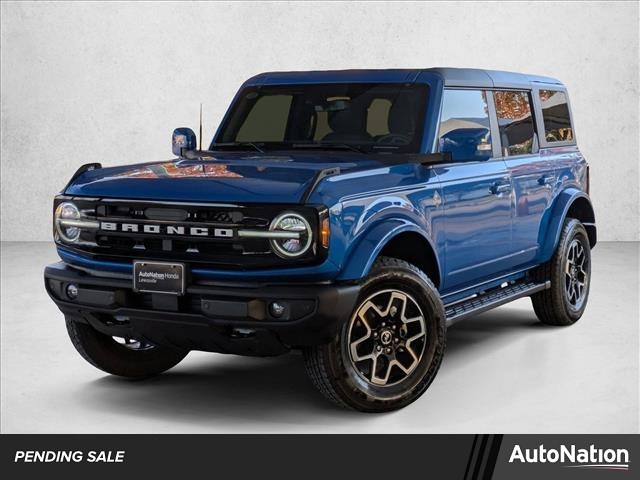2024 Ford Bronco Outer Banks 4-Door 4WD